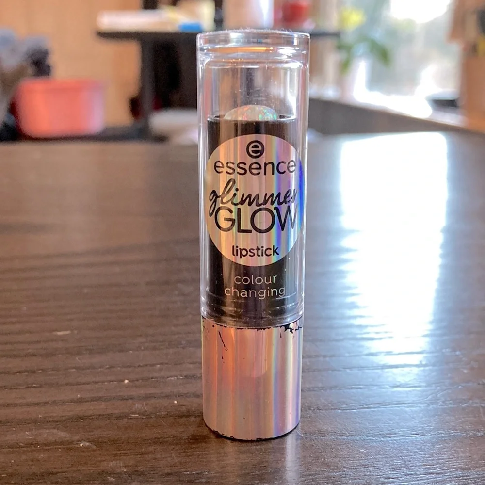 NWOT Color changing lipstick - Picture 1 of 2
